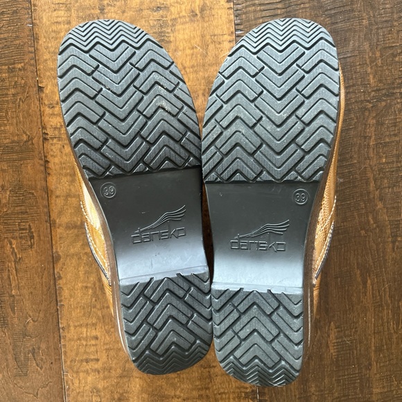 Dansko Golden Honey Patent leather professional clogs EU 39 US 8.5 - Picture 7 of 7